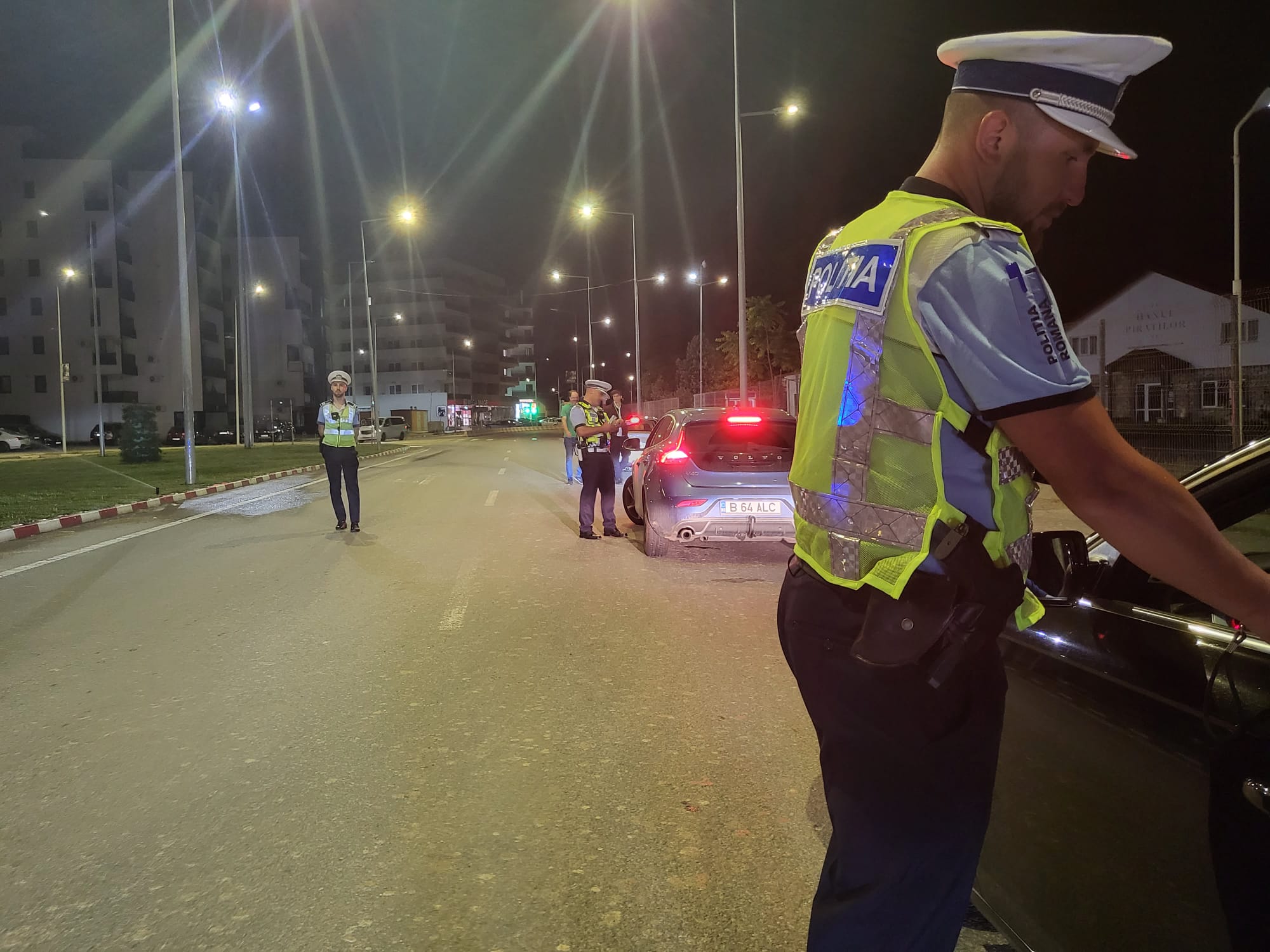 Zeci de certificate de înmatriculare, retrase de polițiștii constănțeni în minivacanța de Rusalii