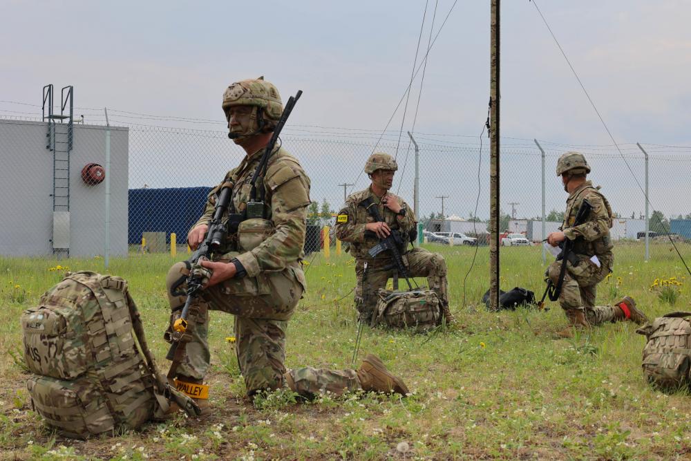 Baza 57 Aeriană Mihail Kogălniceanu: Prezentarea drapelului de luptă al unității americane 2 Combat Team