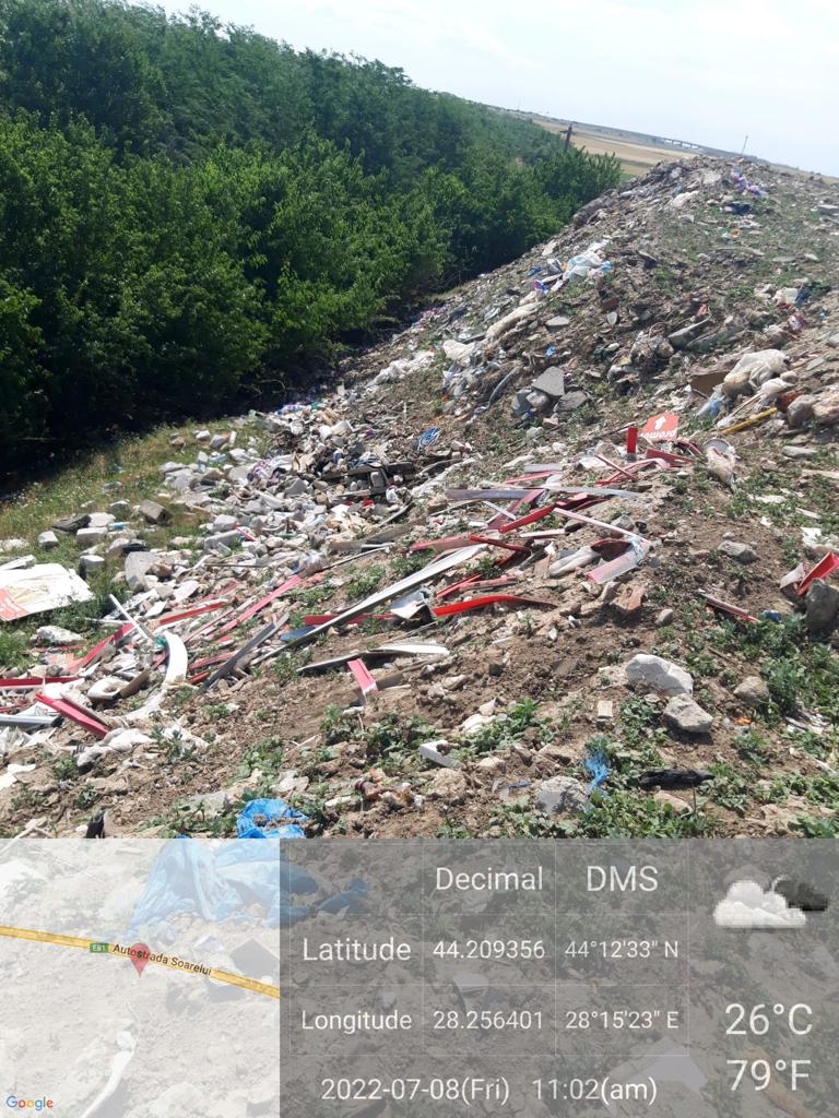 Primăria Medgidia, amendată cu 40.000 de Garda de Mediu pentru un depozit neorganizat de deşeuri în apropierea Autostrăzii A2