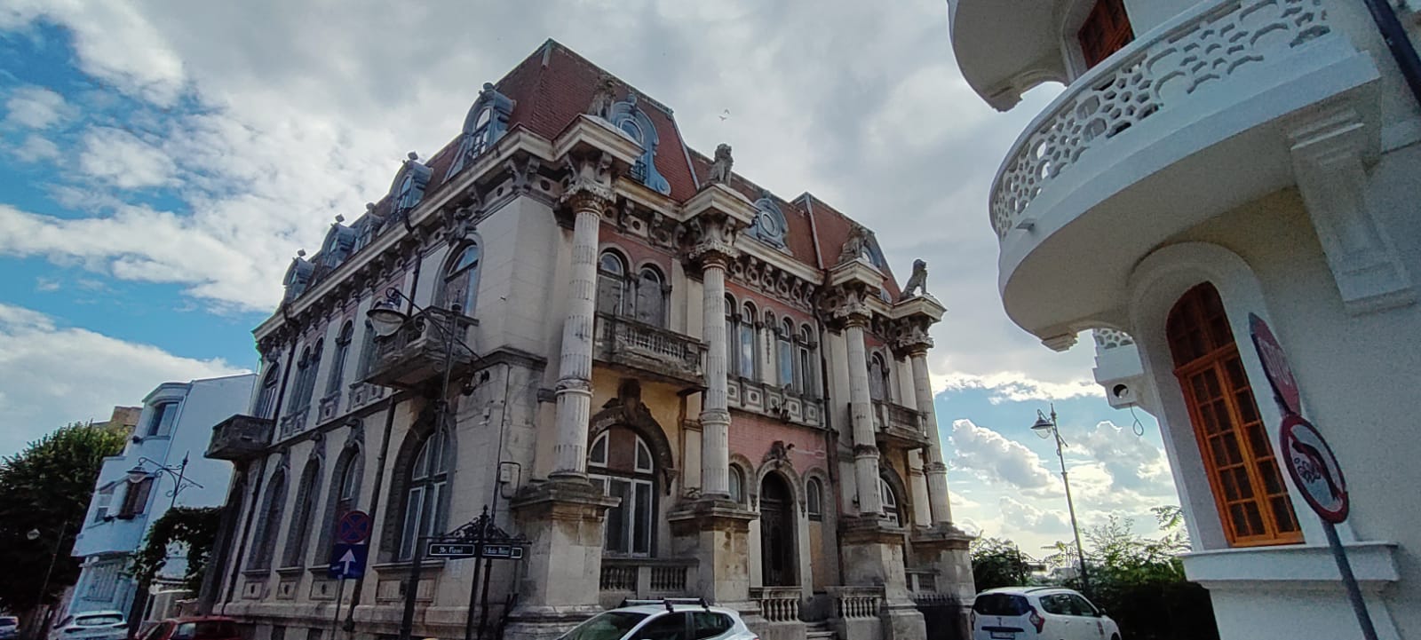 O nouă ediție a turului cultural ghidat ”Case celebre din Constanța veche” va fi organizată în orașul de la malul mării