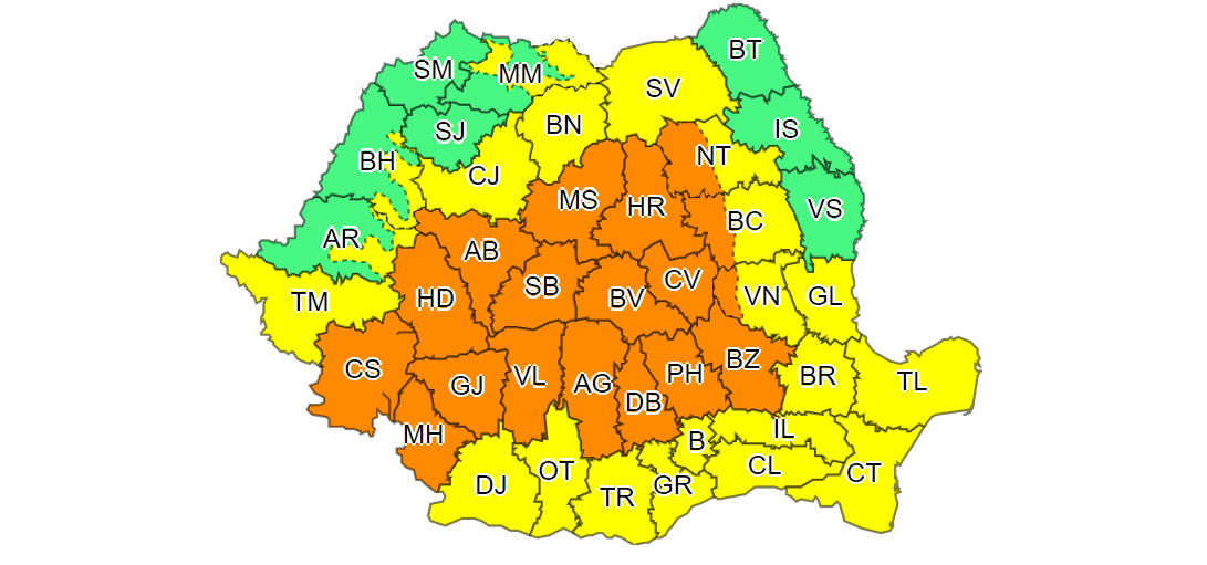 Județele Constanța și Tulcea sub cod galben de averse torențiale, descărcări electrice și intensificări ale vântului