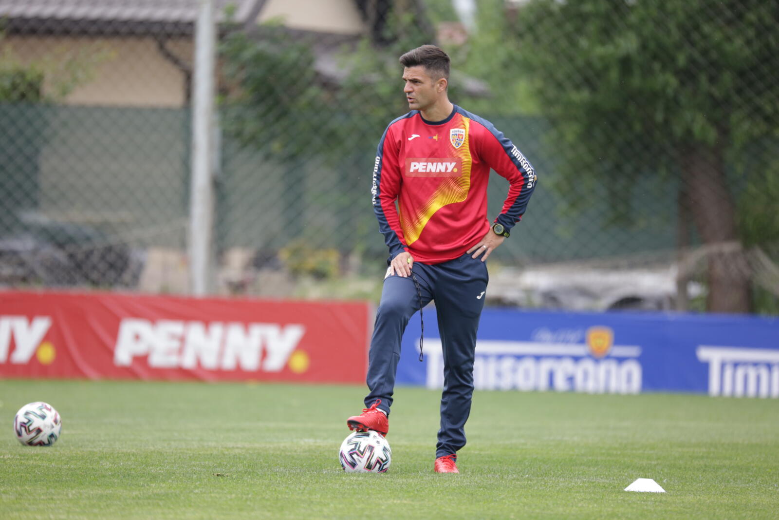 Florin Bratu nu va mai antrena selecționata de fotbal sub 21 de ani a României
