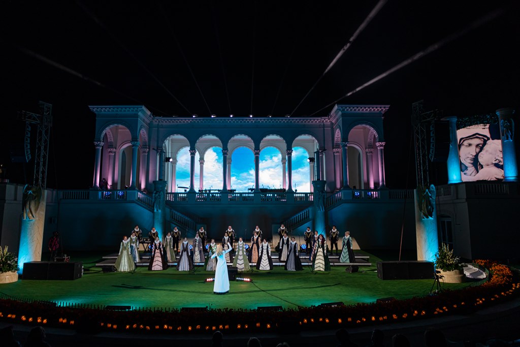 CONSTANŢA: Spectacolul „Ave Maria“, susţinut de Corul Madrigal, a fost reprogramat pentru astăzi