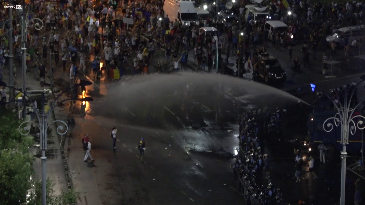 Ciucă: Cei care sunt vinovaţi de evenimentele de la protestele din 10 august 2018 să răspundă în faţa legii