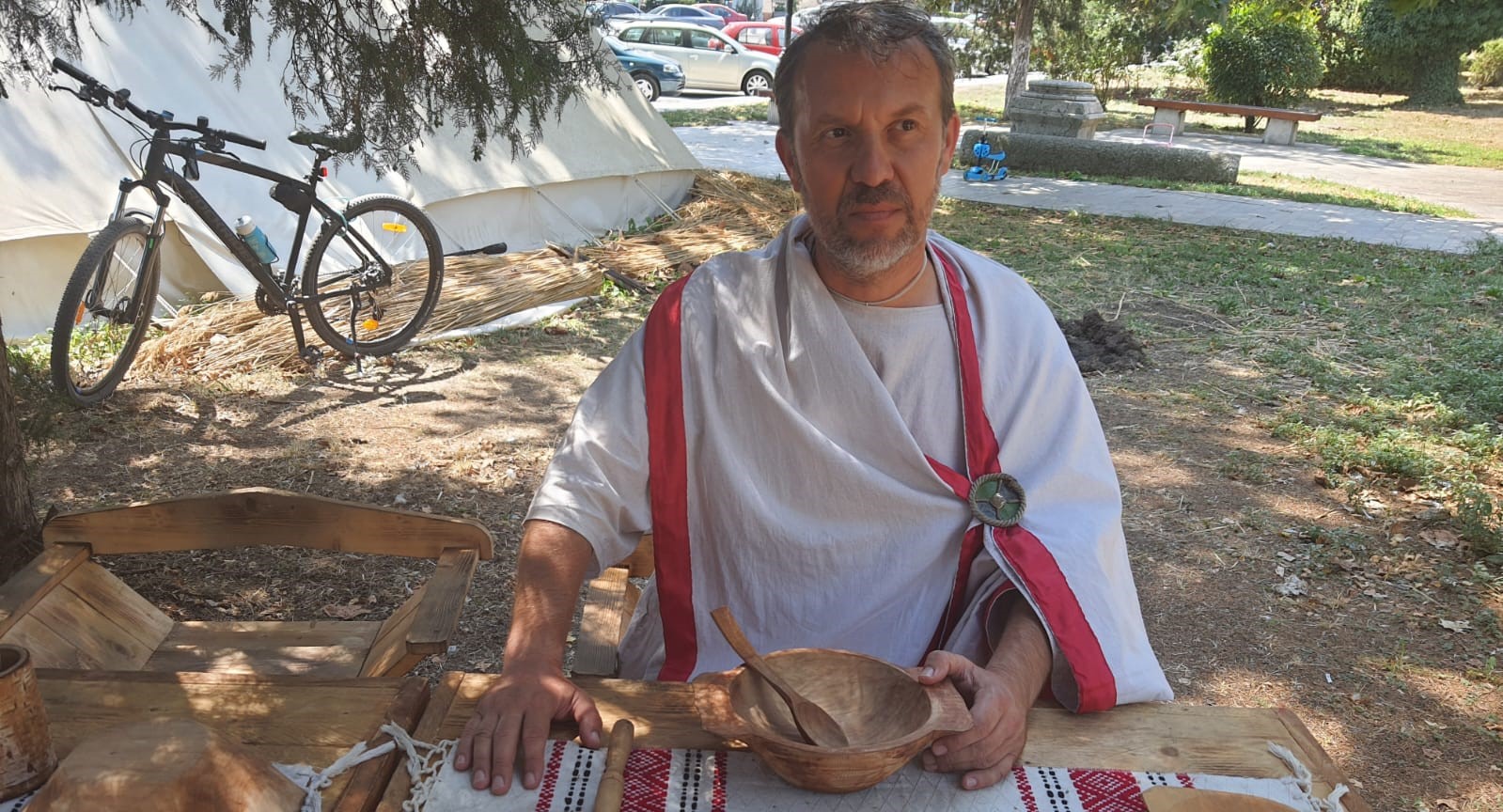 Gardă de Onoare la Lupoaica din zona istorică a Constanţei