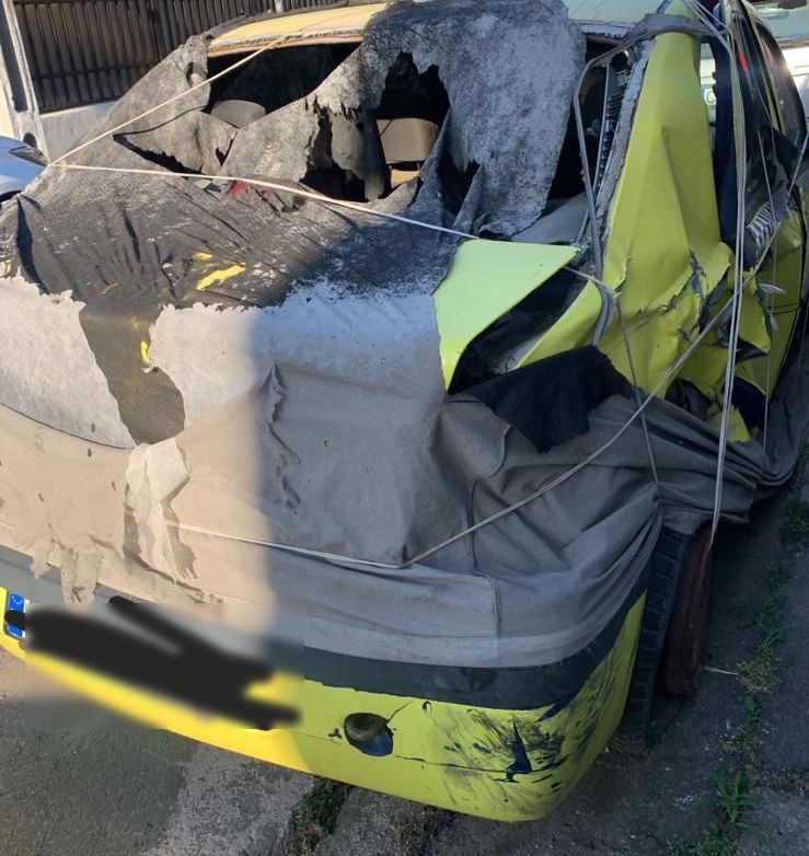 CONSTANŢA: Este reluată ridicarea mașinilor abandonate pe domeniul public