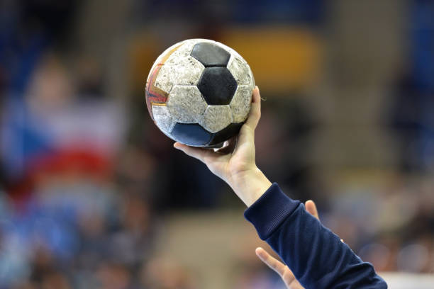 CSM Handbal Constanța joacă astăzi la Baia Mare