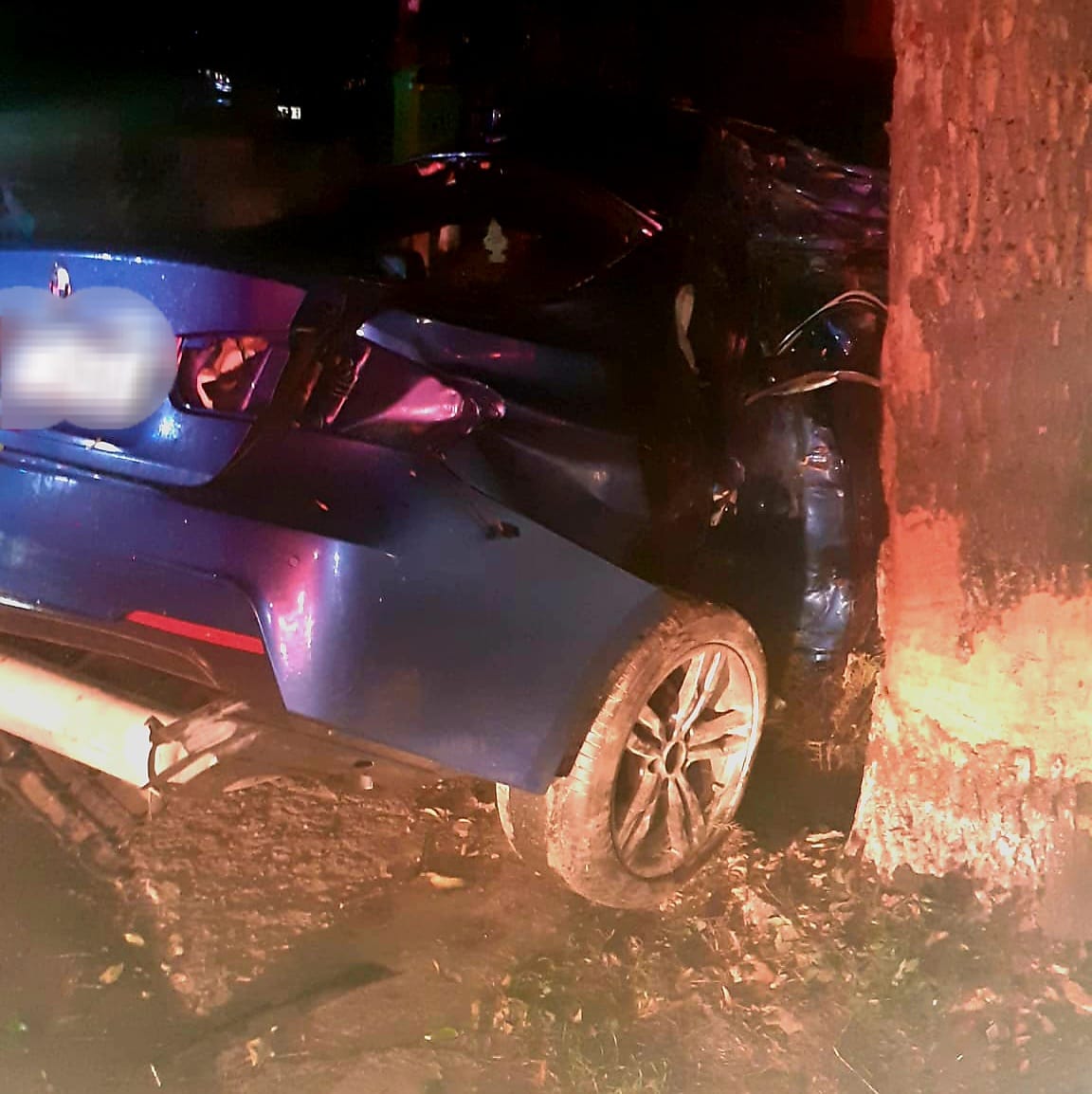Județul Constanța: Autoturism intrat într-un copac. O persoană a decedat