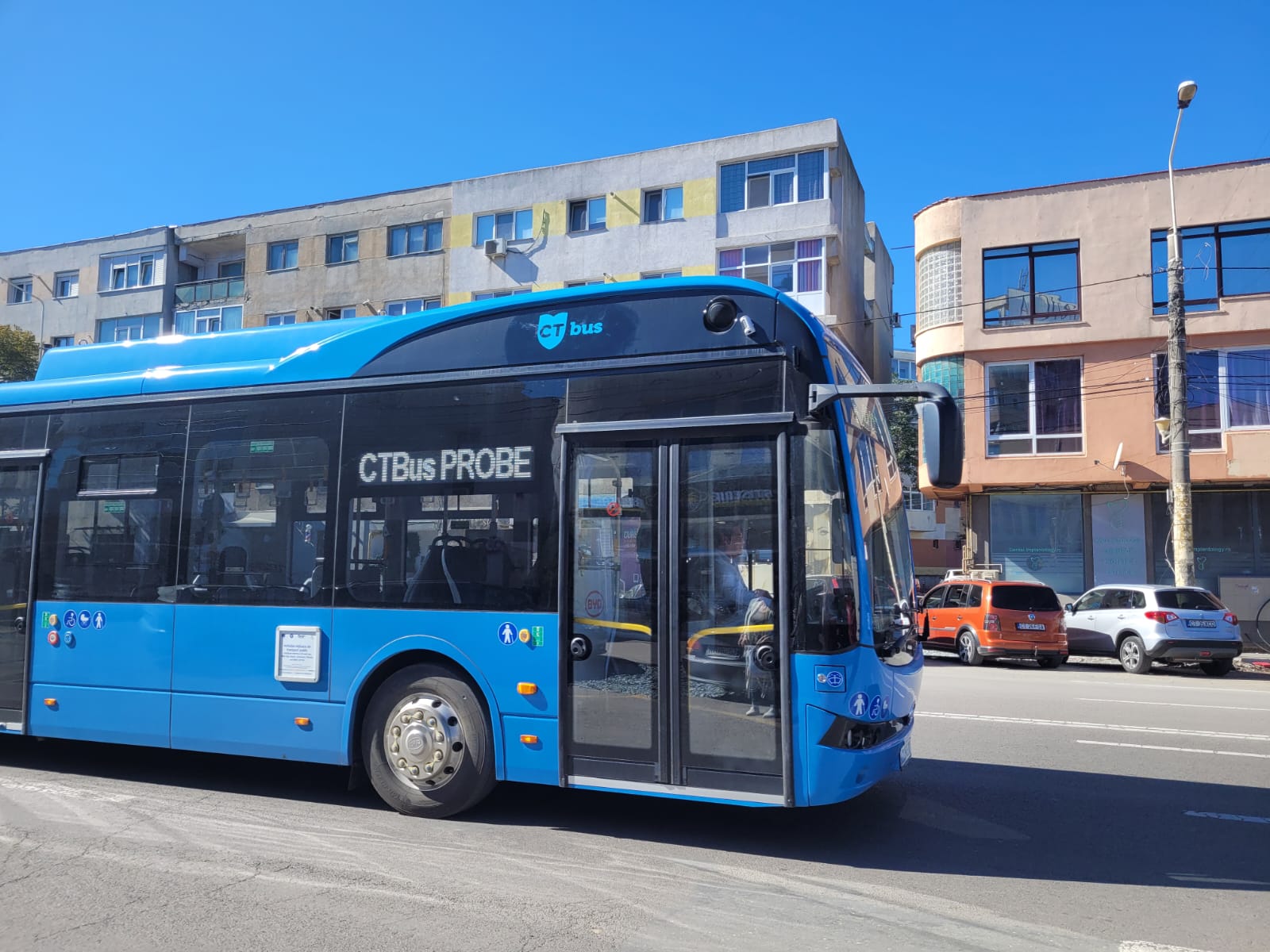 CONSTANȚA: Ce linii vor fi deservite de primele autobuze electrice ale CT BUS. Unde sunt situate stațiile de încărcare