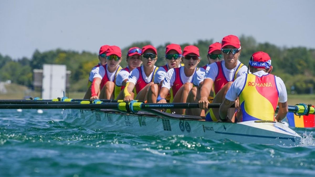 Echipajul feminin de 8+1 al României s-a calificat în finala CM de canotaj din Cehia