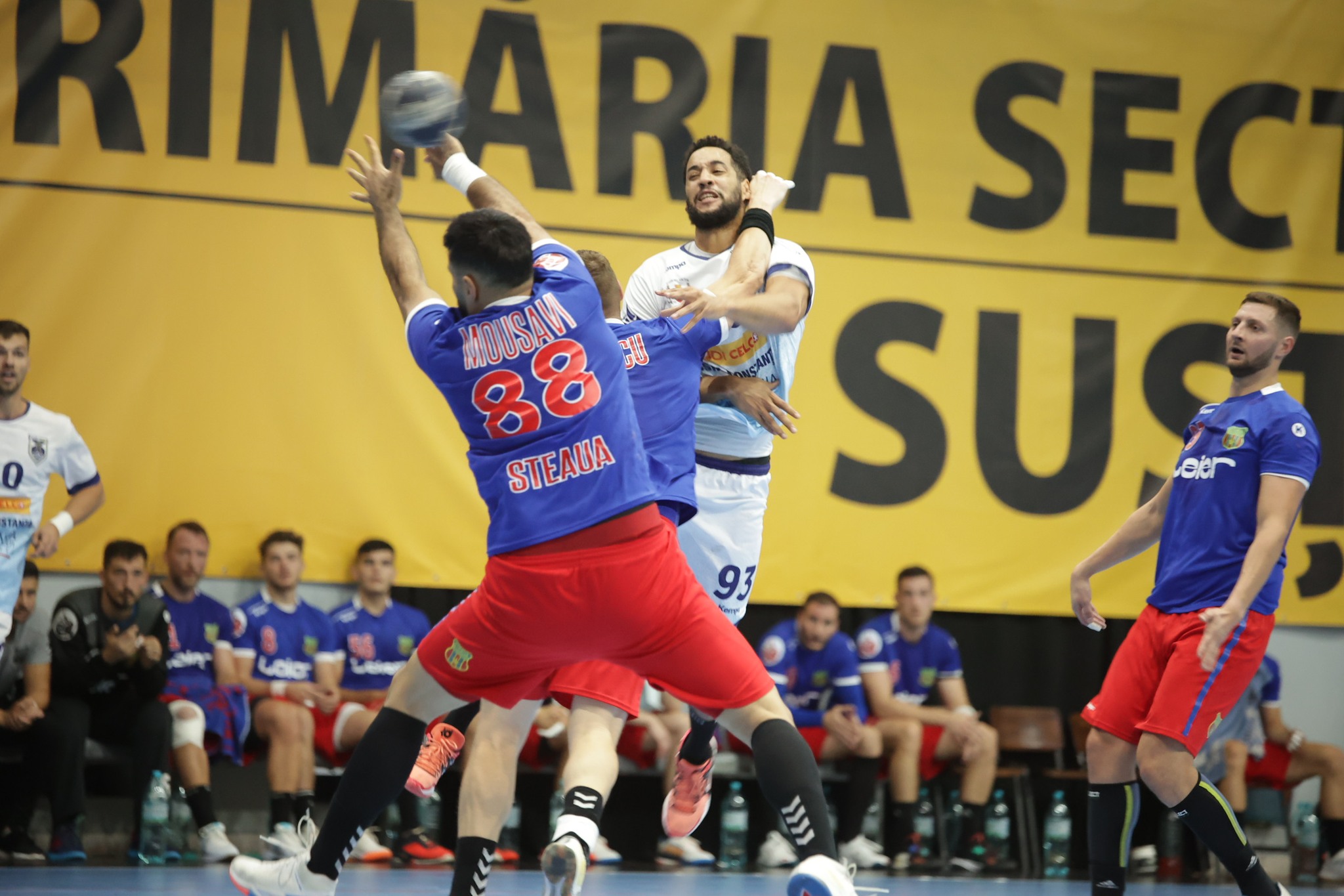 CSM Handbal Constanța joacă mâine cu CSM Oradea