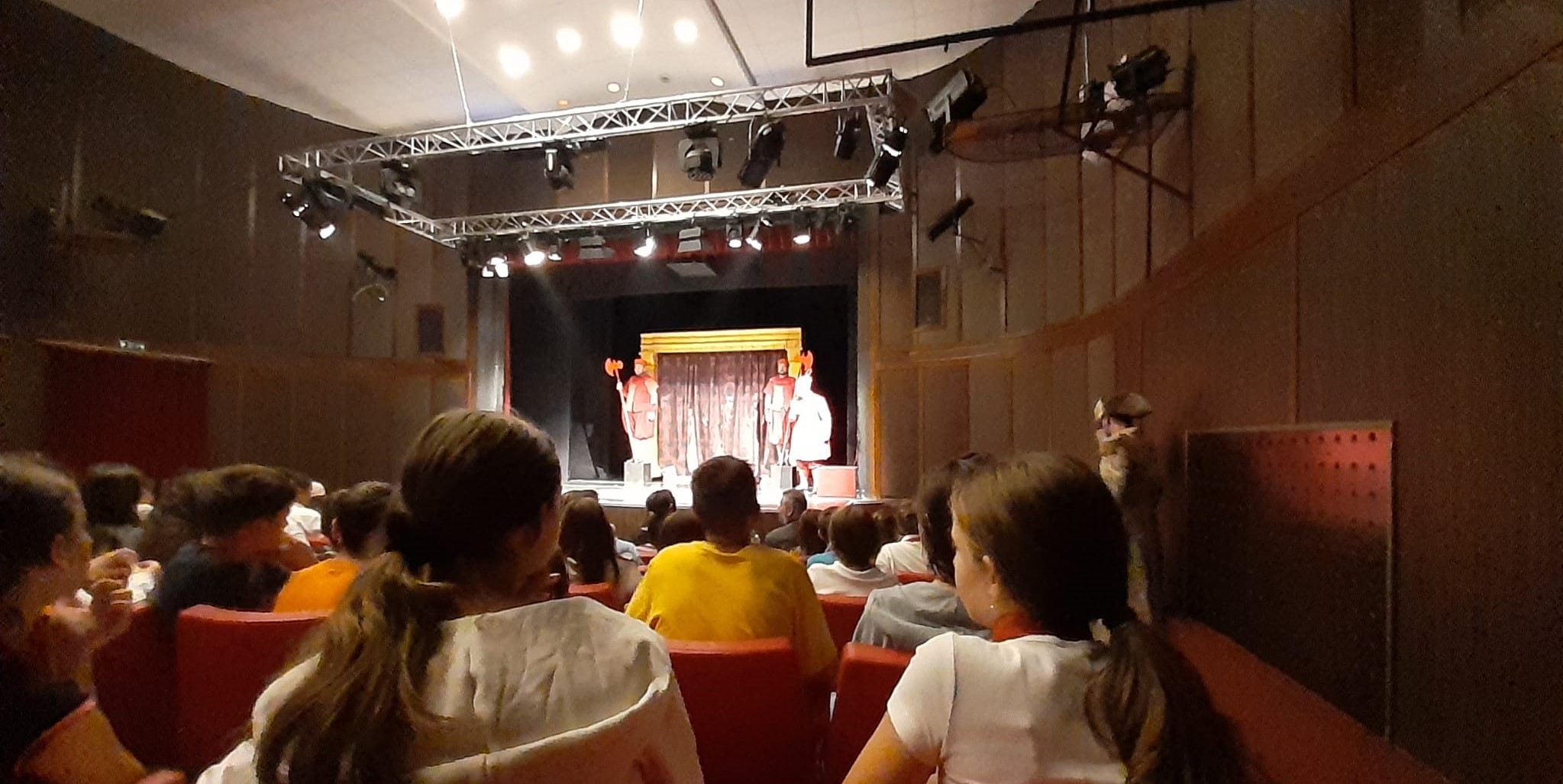 „Prințesa care sforăia“ a ajuns la inimile a sute de copii și de tineri care au văzut premiera spectacolului