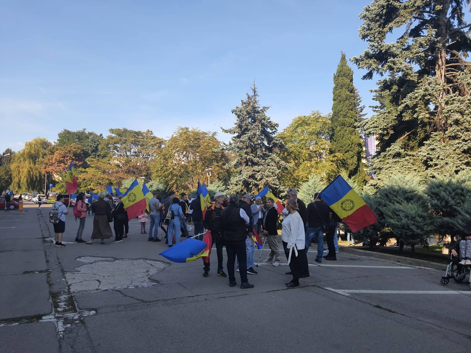 CONSTANȚA/FOTO: Miting de protest în fața Prefecturii