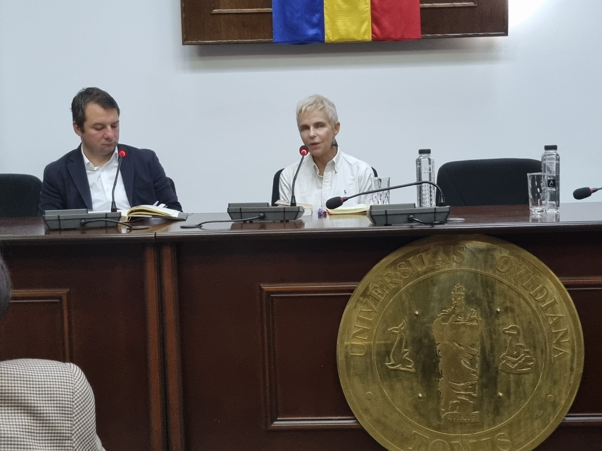 Jurnalista Sabina Fati aduce, în noua sa carte, povestiri din zonele conflictuale ale lumii, acolo unde sămânța războiului nu a dispărut vreodată