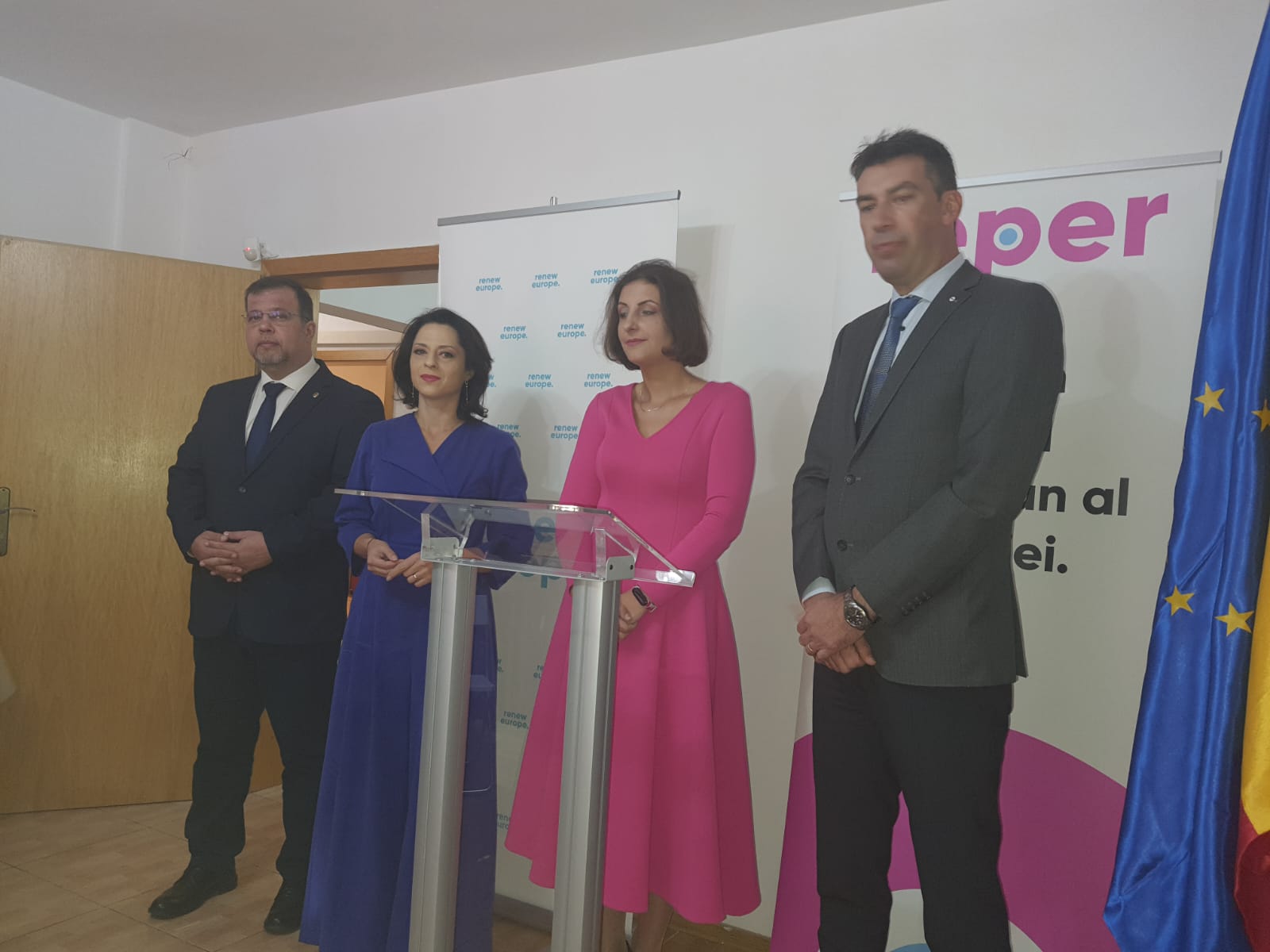 CONSTANŢA: REPER şi-a inaugurat sediul de partid
