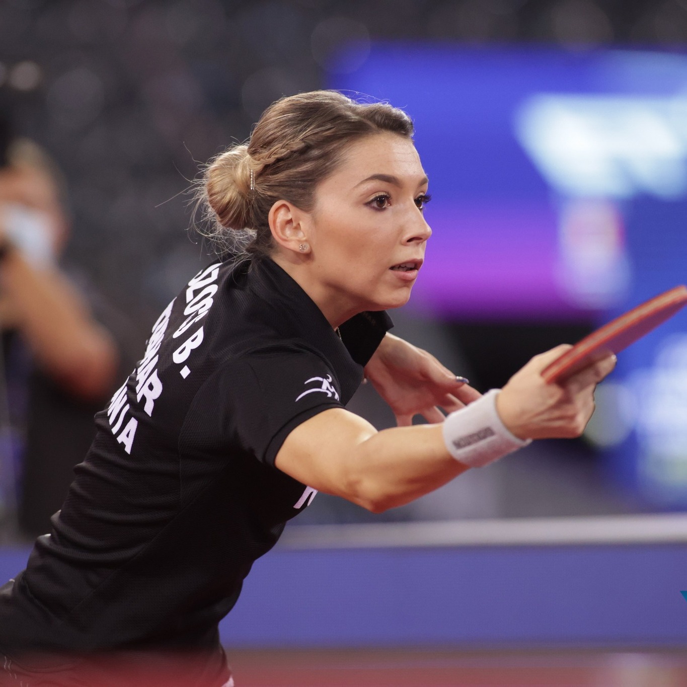 Echipa feminină a României a fost învinsă greu de Hong Kong în optimile Mondialelor din China