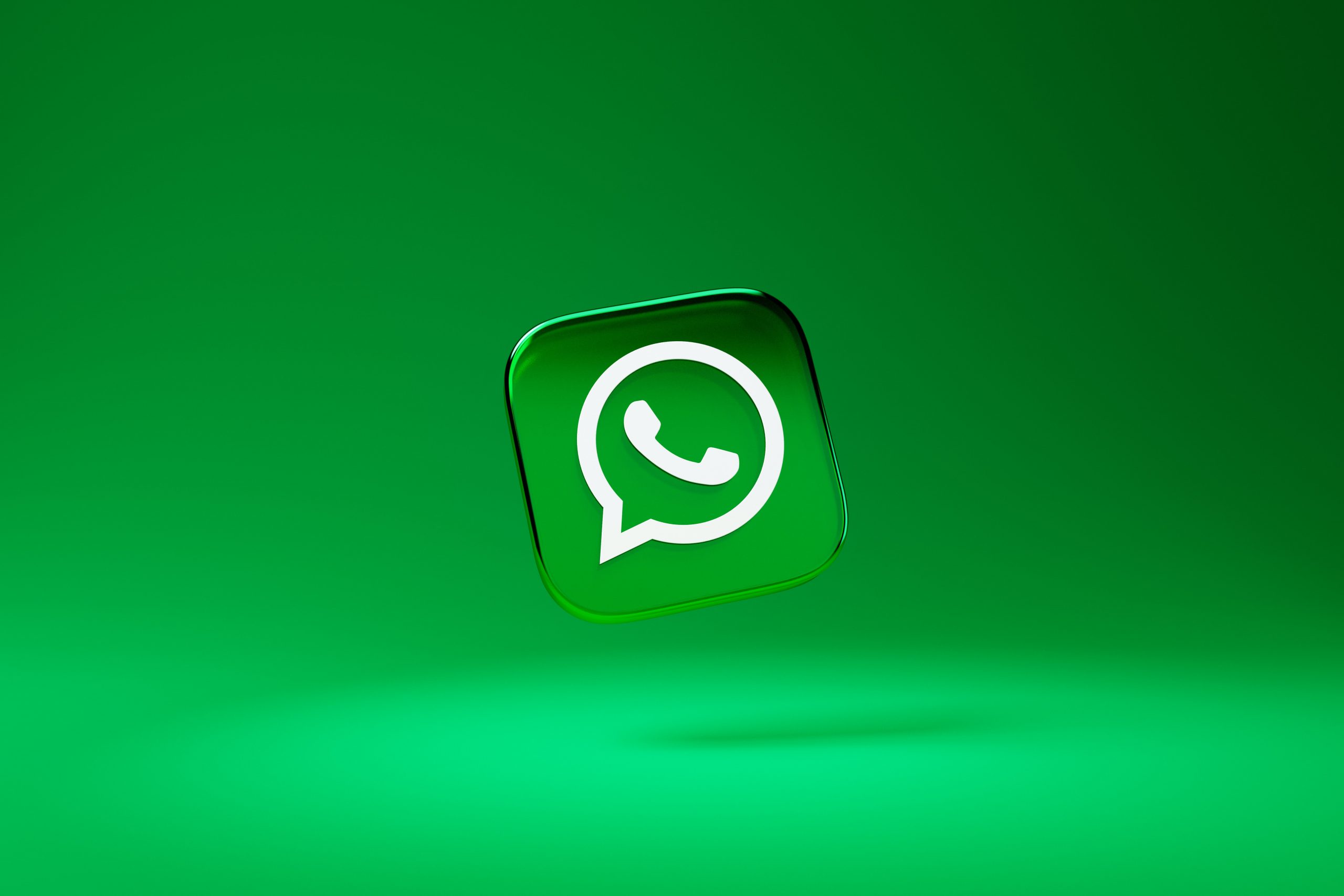 UPDATE Aplicaţia WhatsApp, din nou funcţională, după ce timp de două ore nu a putut fi utilizată