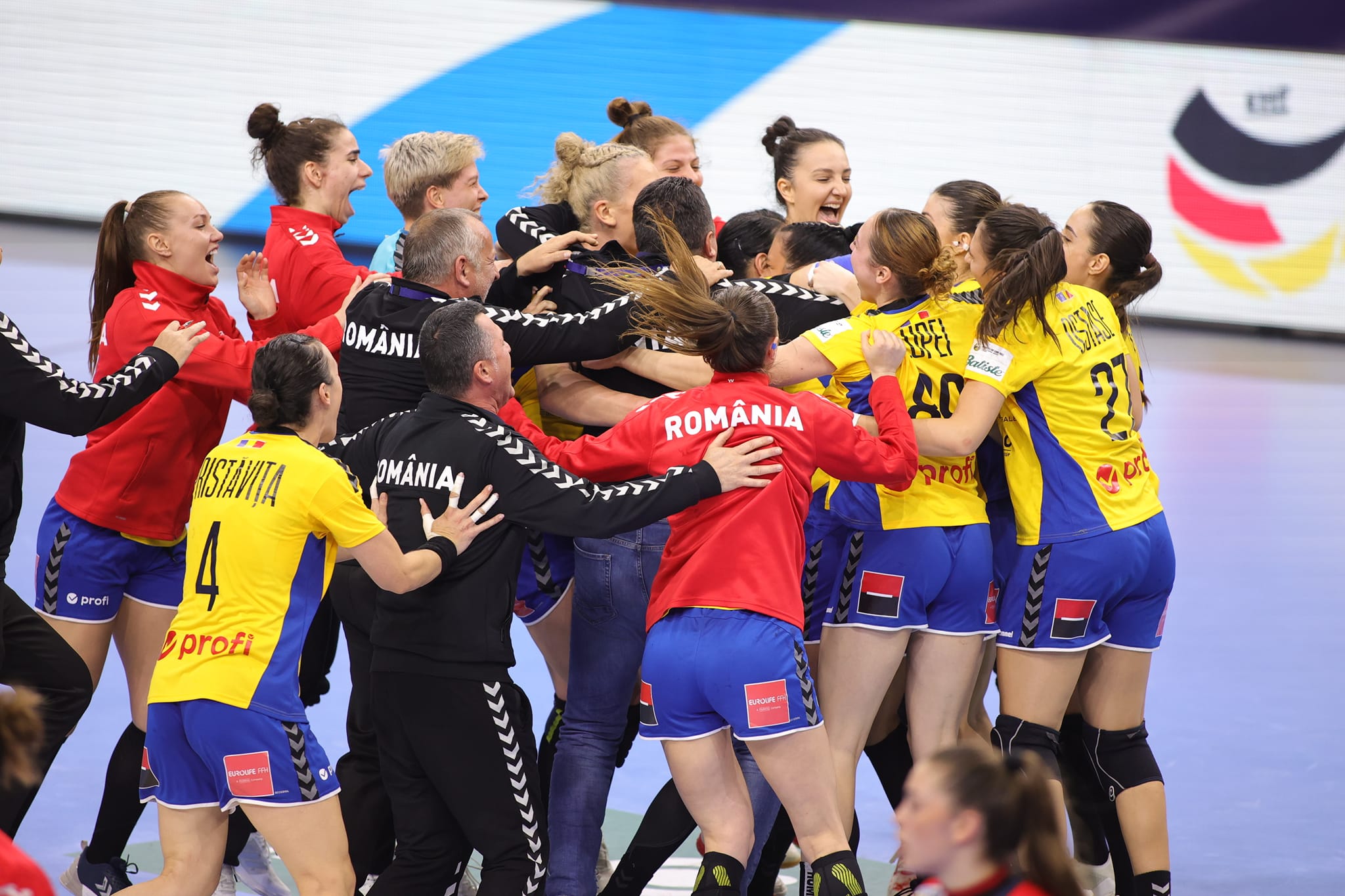 Romania învinge Spania în ultimele secunde la CE de handbal feminin 2022