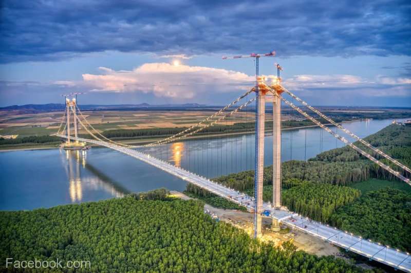 CNAIR: Constructorul italian al podului suspendat peste Dunăre este în întârziere. Care este stadiul lucrărilor