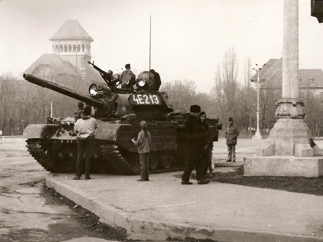 Pe 21 decembrie 1989 a început Revoluţia în Capitală