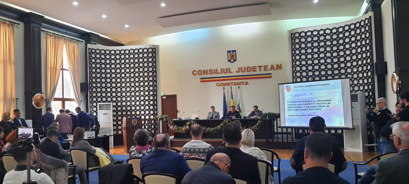 CONSTANŢA: Consilierii judeţeni s-au reunit în şedinţă ordinară. Ce proiecte au fost pe ordinea de zi