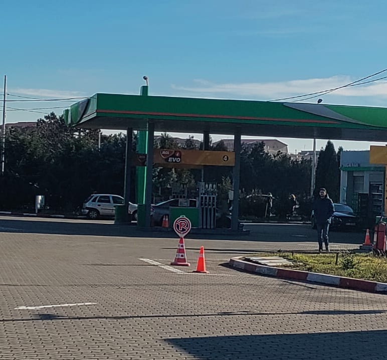În ultima ședință din an, Guvernul ar putea decide dacă prelungește compensarea prețului la carburanți