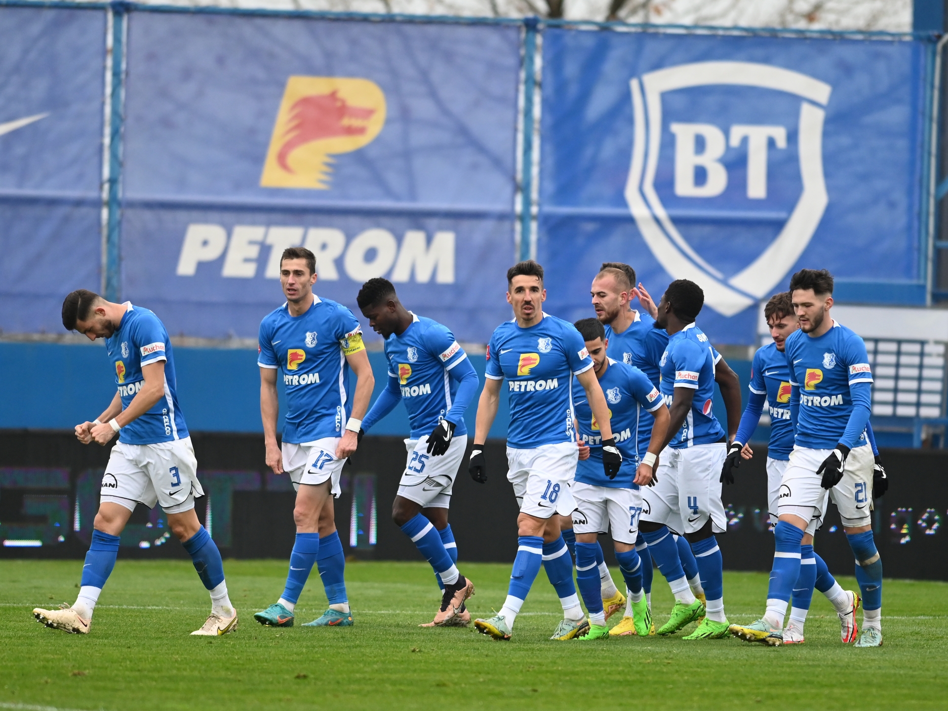 Farul Constanţa încheie anul pe primul loc în Superligă