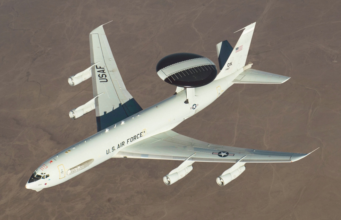 Aeronave AWACS din cadrul Forţei Aeropurtate a NATO de Avertizare Timpurie şi Control vor sosi în România