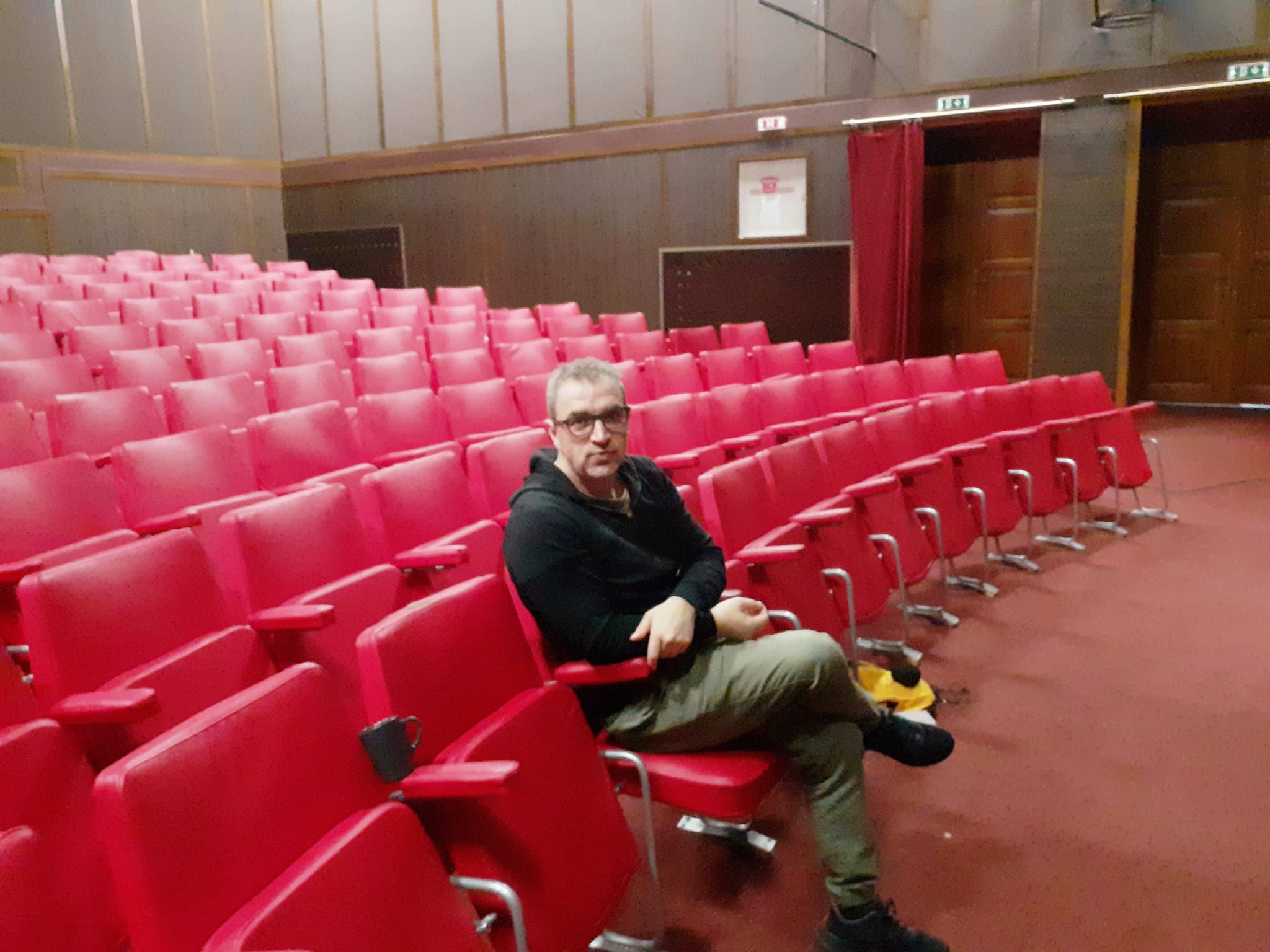 Prețul Demnității, un spectacol ce va fi prezentat, în premieră, la Teatrul pentru Copii și Tineret Căluțul de Mare, pe 28 ianuarie