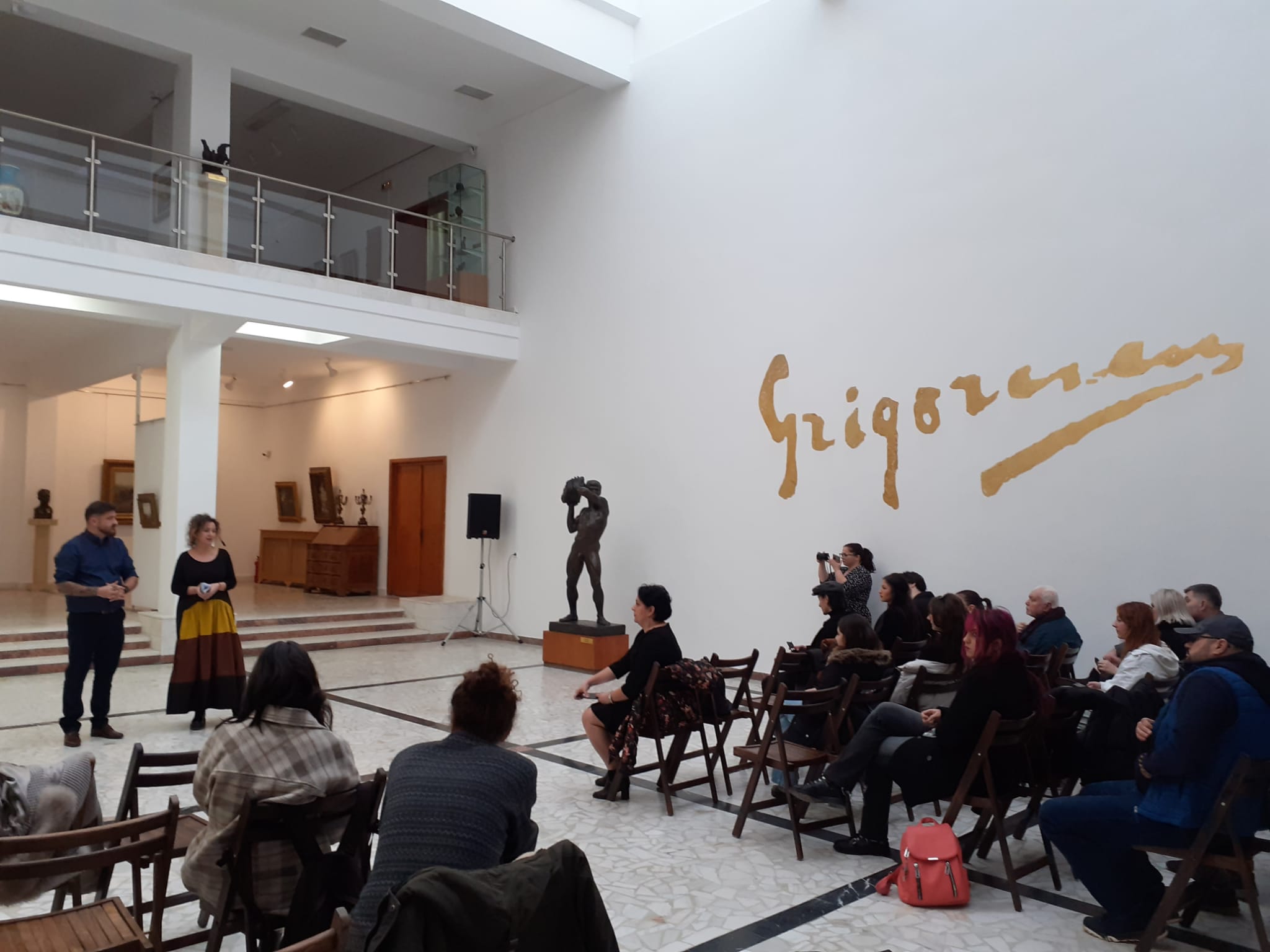 „Atelier 2023”, un nou concept de expoziţie la Muzeul de Artă din Constanța
