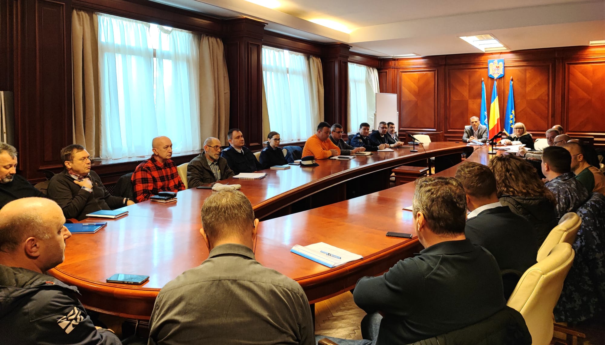 A fost şedinţă la Prefectură pe fondul atenționărilor de vreme rea