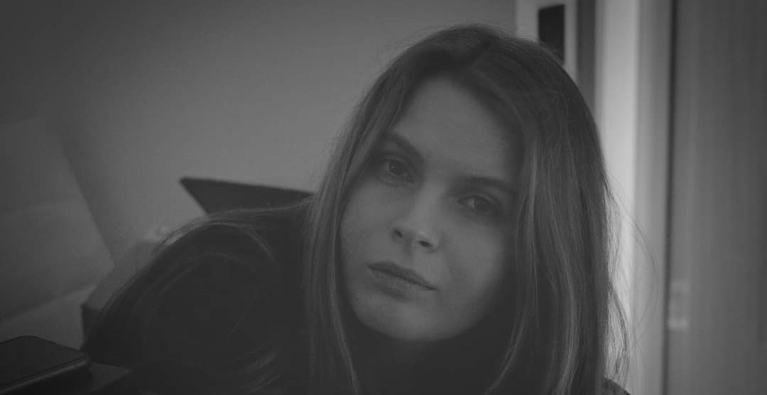 Actrița Loredana Lupescu, profesor la Colegiul de Arte „Regina Maria”: „Uneori, ca să înțelegem anumite situații scenice, e nevoie să înţelegem viaţa“