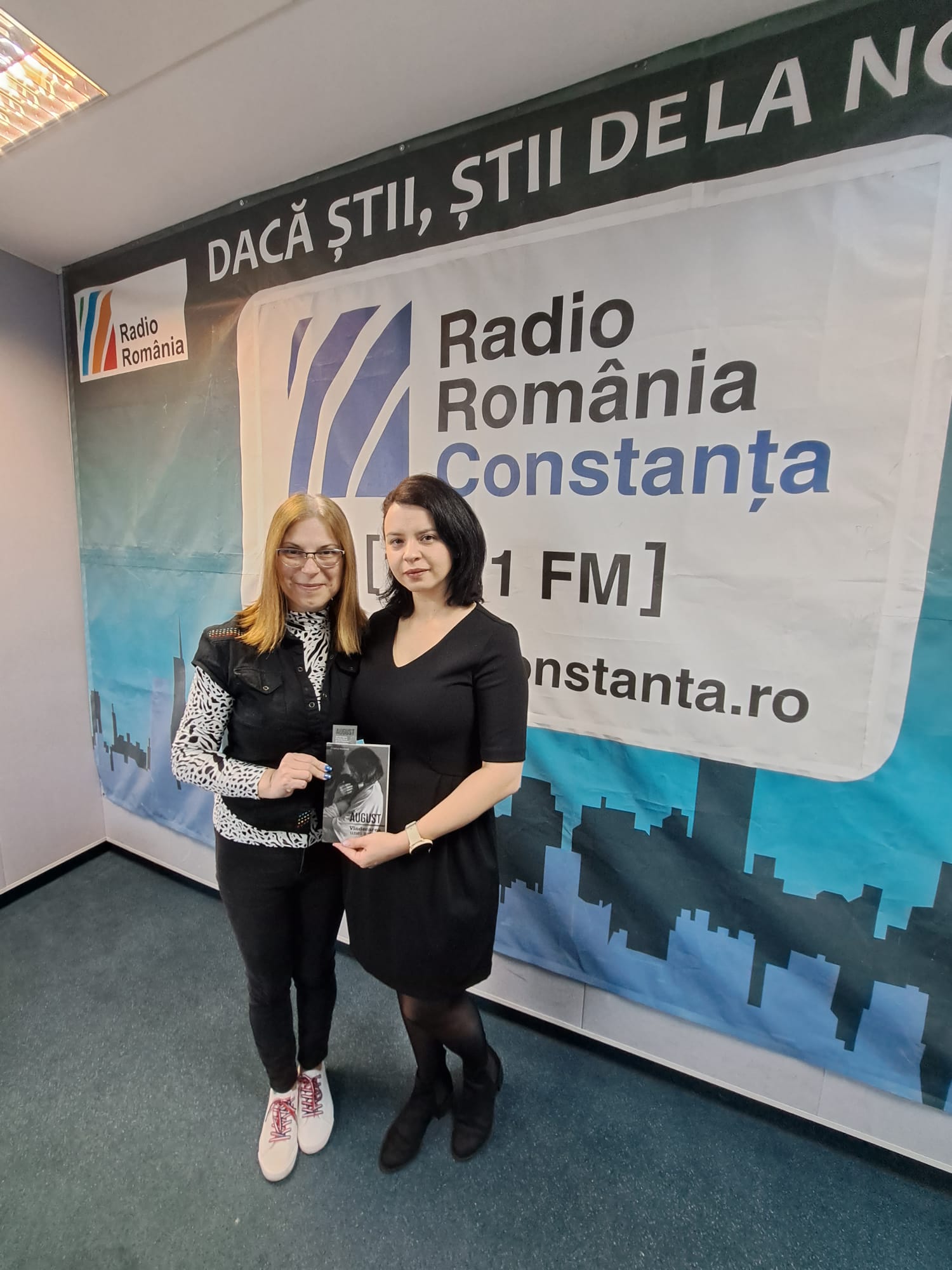 INTERVIUL DIMINEȚII: Cristina Mocăniță despre cartea sa “August – vindecarea unei mame”, ce vine să îmbrățișeze toate mamele cu iubire și să le ajute să-și găsească puterea lăuntrică