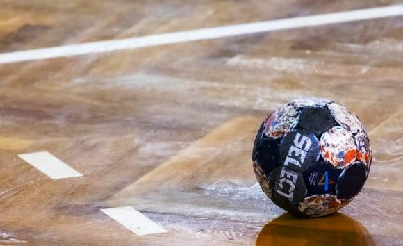 Dinamo București s-a calificat în optimile Ligii Campionilor la handbal masculin