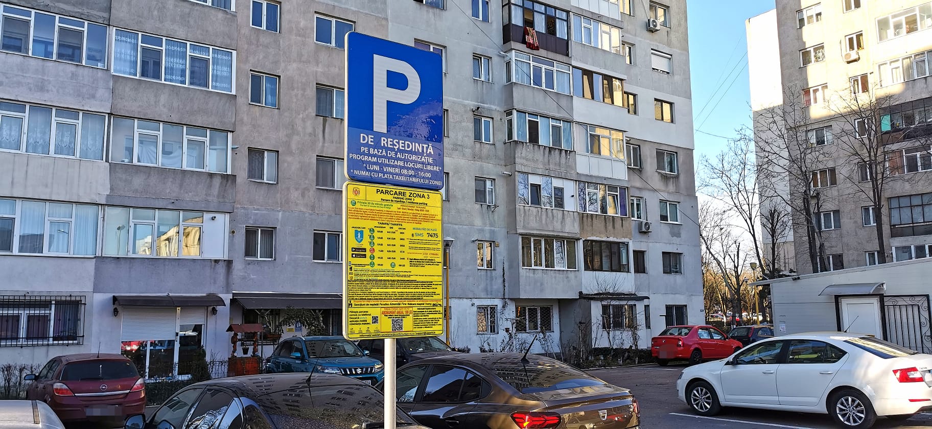 CONSTANȚA: Noi panouri de informare montate în parcările de reședință
