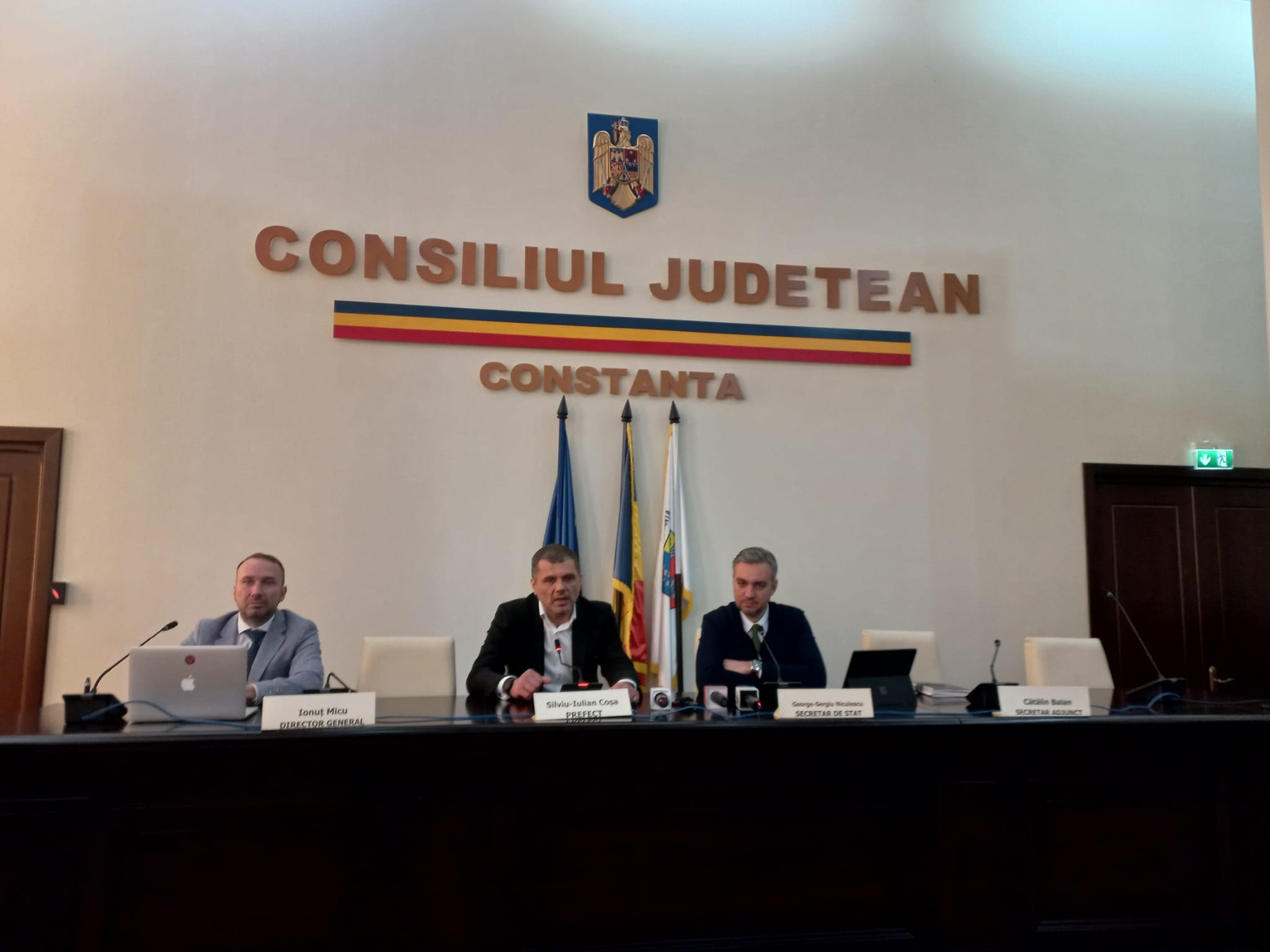 Primăriile pot folosi fonduri consistente pentru producția de energie verde, cogenerare și modernizarea rețelelor