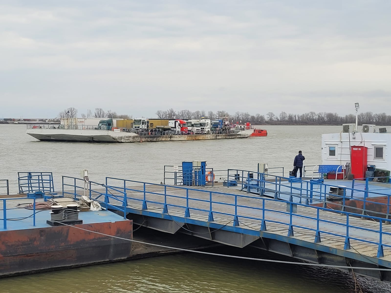 FOTO | Care este atmosfera în vama de la ISACCEA, la un an de la declanşarea conflictului din Ucraina