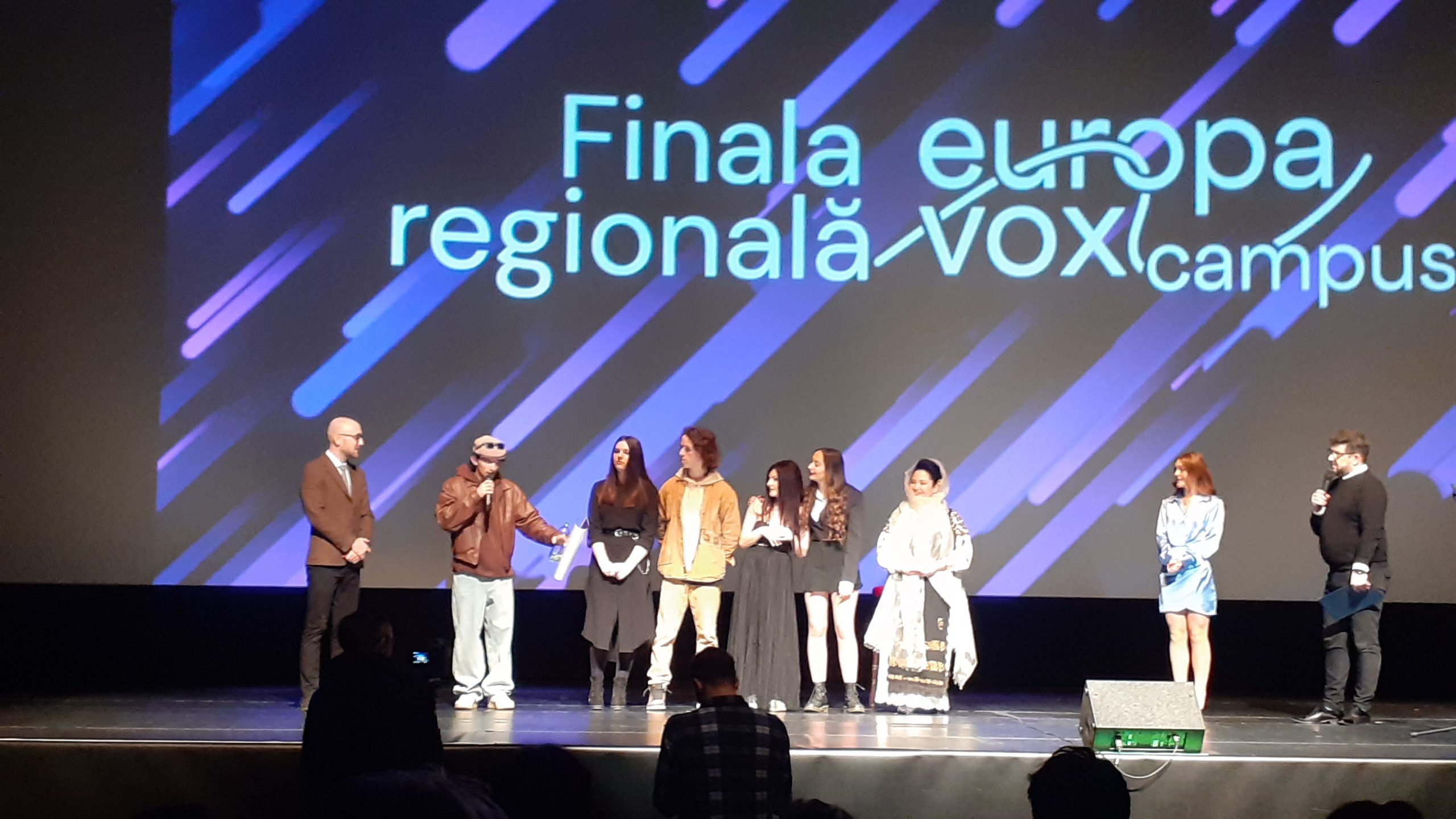 La Constanța, a avut loc, în premieră, un concurs în care studenții Universității „Ovidius” din Constanța au participat cu compoziții muzicale proprii