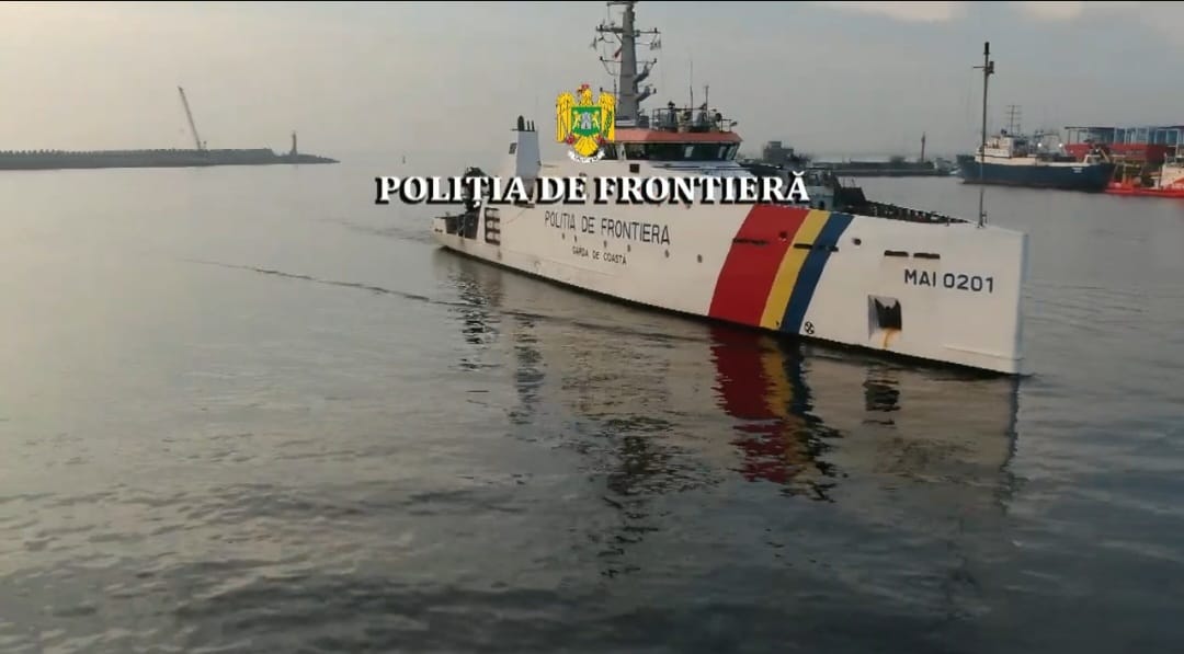 Trei nave care pescuiau ilegal, depistate de polițiștii din cadrul Gărzii de Coastă Constanța