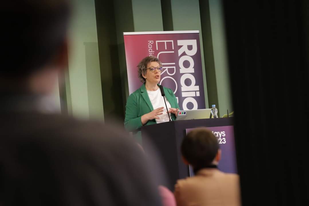 Flavia Voinea – primul jurnalist radio din România speaker la Radiodays Europe
