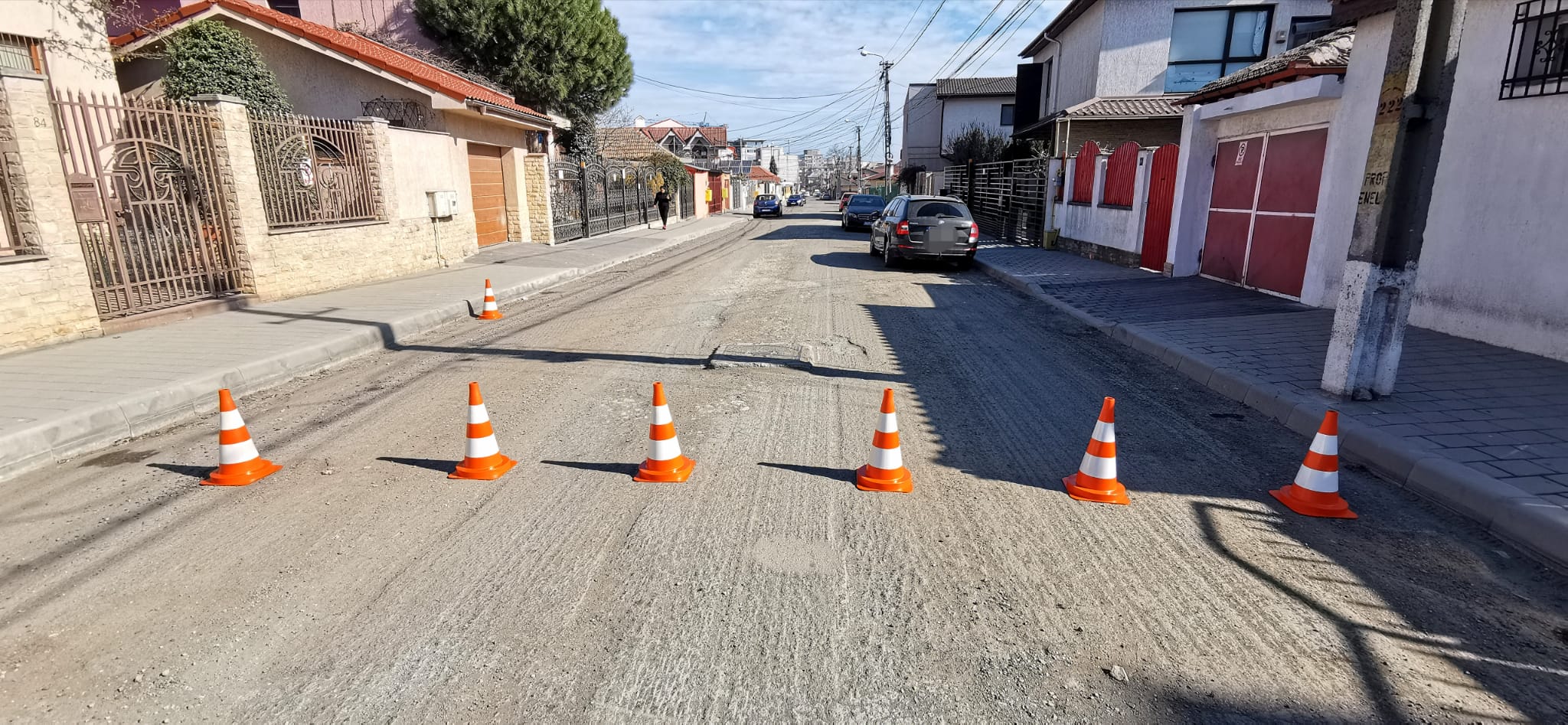 CONSTANŢA: Încep lucrările de asfaltare pe strada Duiliu Zamfirescu, din cartierul Anadalchioi. Traficul va fi restricţionat total