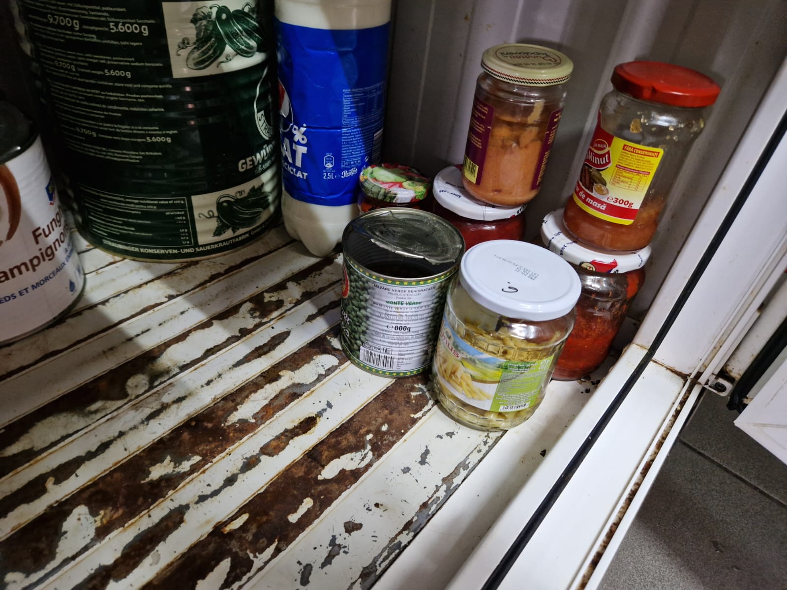 JUDEȚUL CONSTANȚA: Unitate de alimentație publică din Băneasa, închisă temporar din cauza mizeriei