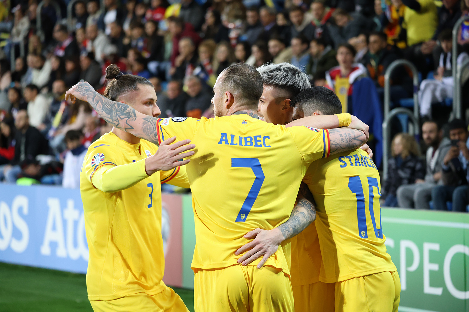 Tricolorii vor un start cu dreptul în preliminariile CM 2026