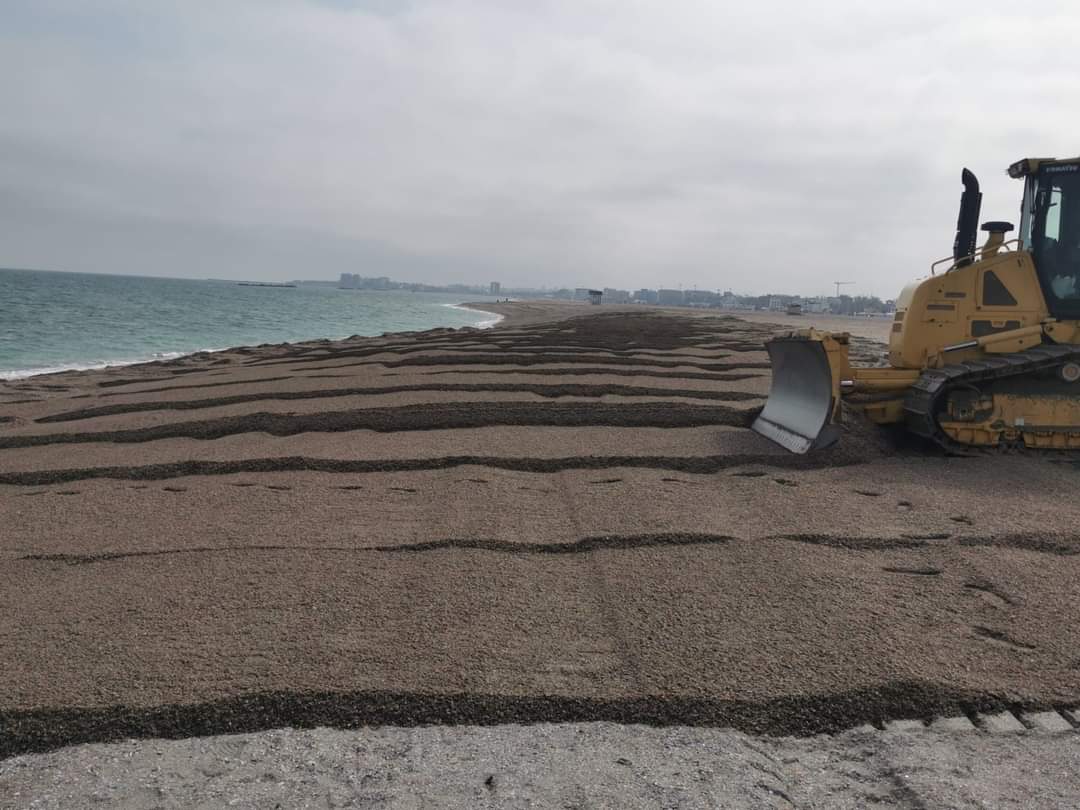 Care este situaţia plajelor de pe litoralul românesc în ceea ce priveşte amenajarea lor, având în vedere că se apropie 1 Mai