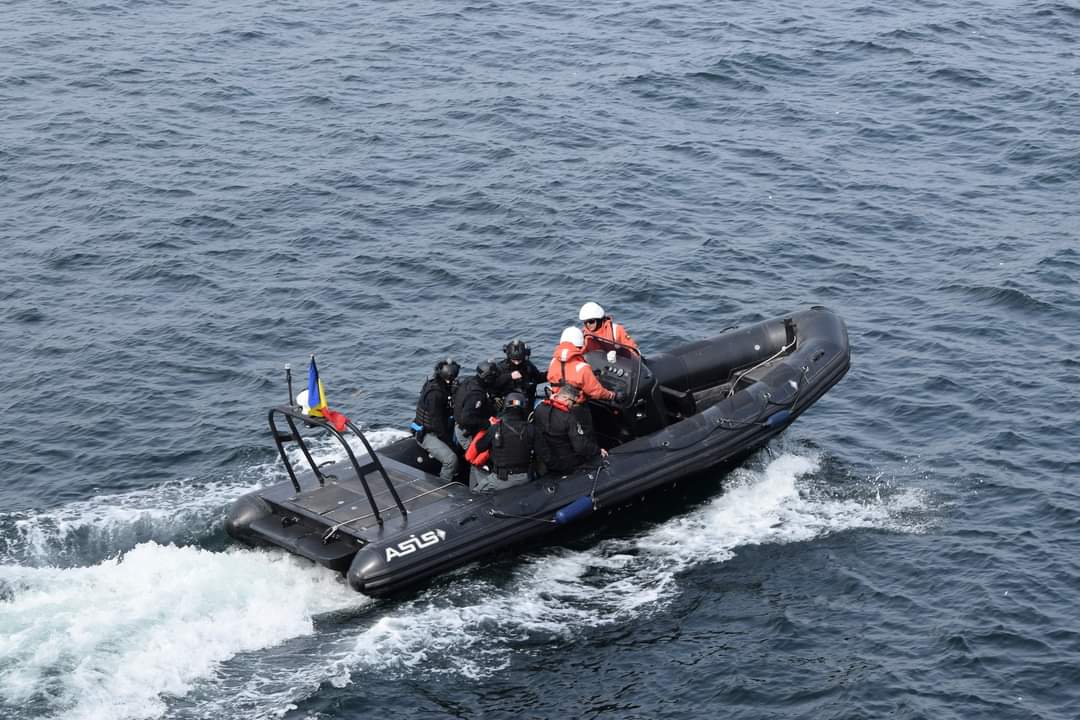 Transport ilegal de refugiați pe mare – simulare în cadrul exercițiului Sea Shield 2023