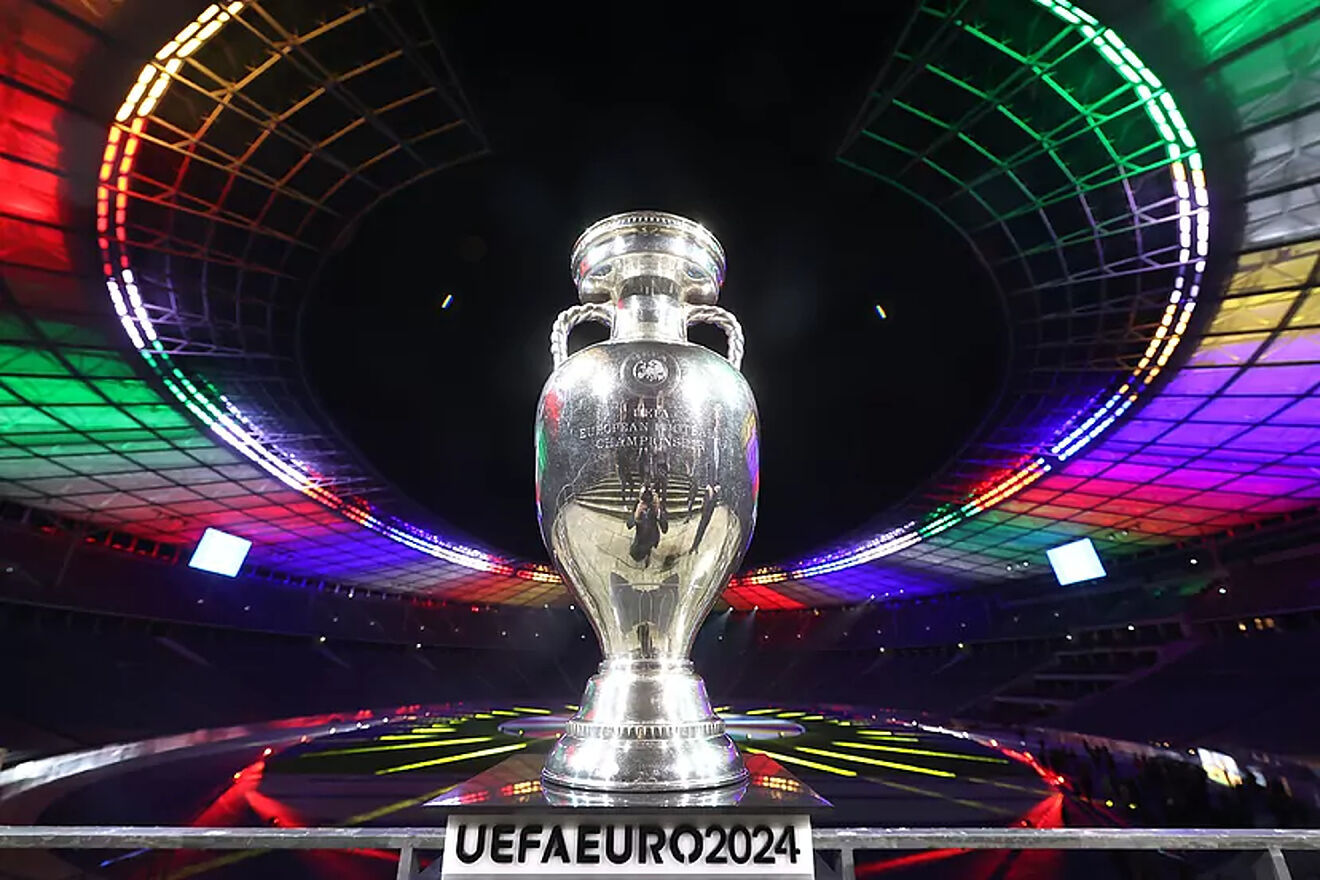 Fotbaliștii naționalei României se vor reuni pentru primele două meciuri din preliminariile EURO 2024