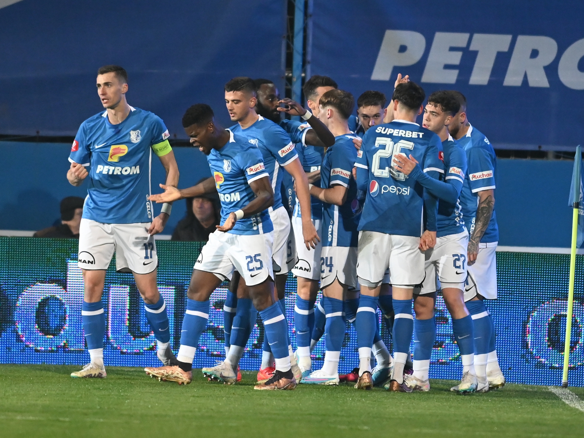 Farul își consolidează poziția de lider în Superliga de fotbal