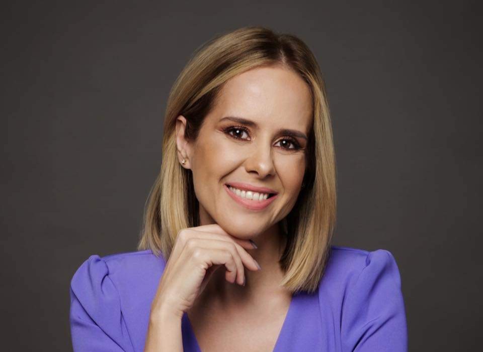 INTERVIU | Cum putem să trecem de sărbători cu silueta intactă și fără a renunța la deliciile culinare? Medicul Mihaela Bilic ne oferă câteva sfaturi, alături de exemplul personal