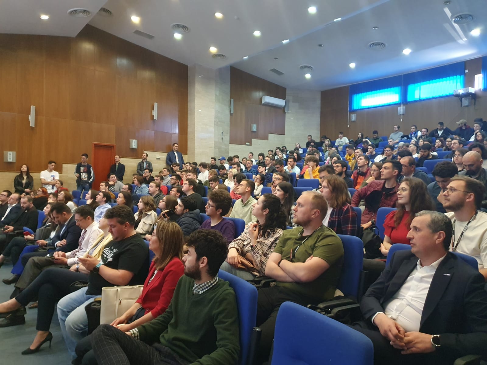 CONSTANŢA: Târgul de cariere 2023, ediția a V-a, găzduit de Facultatea de Matematică și Informatică din cadrul Universității “Ovidius”