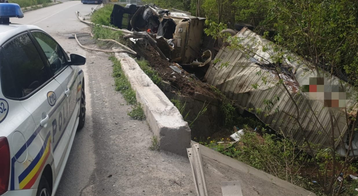 TULCEA: Un accident rutier, soldat cu rănirea uşoară a unui bărbat, a avut loc pe DJ 229A